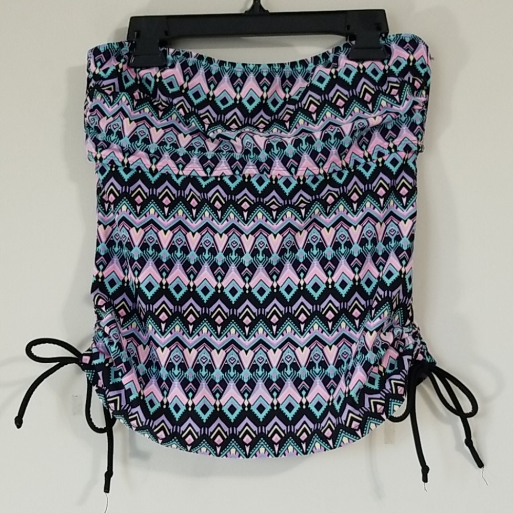 ❤️5/$25 SO tankini top M